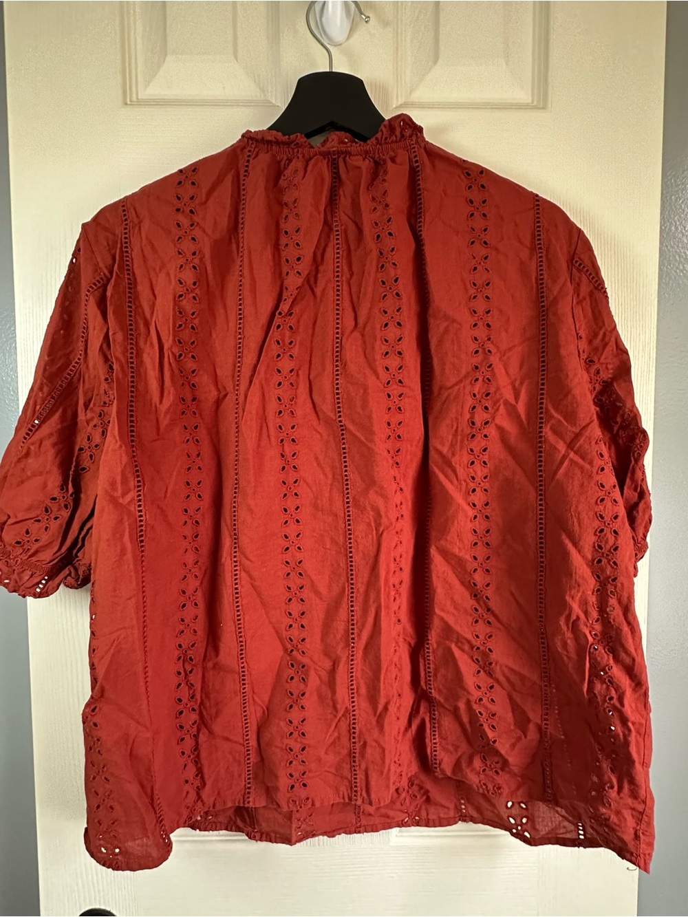 Universal Thread Rust Red Eyelet Ruffle Neck Blouse - Picture 4 of 7